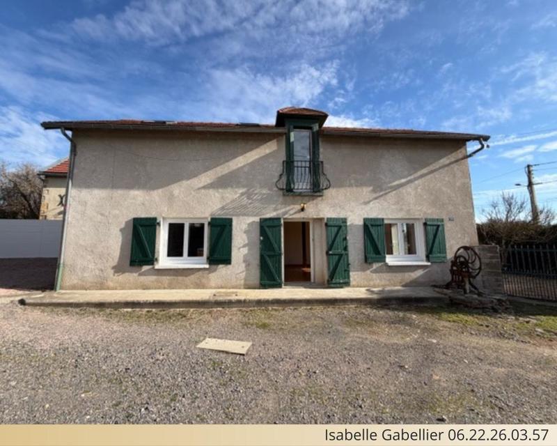 Maison en pierre - 102 m² - 4 pièces