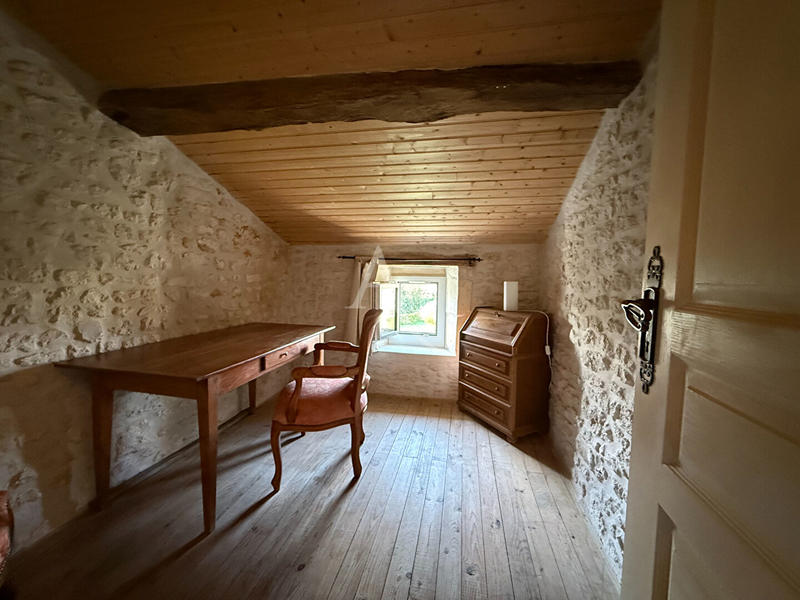 Maison - 143 m² - 4 pièces