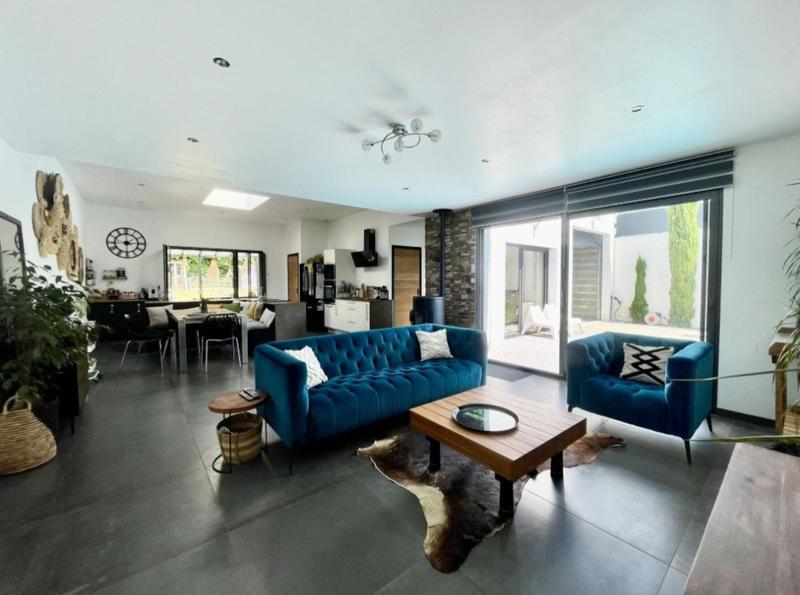 Maison - 136 m² - 5 pièces