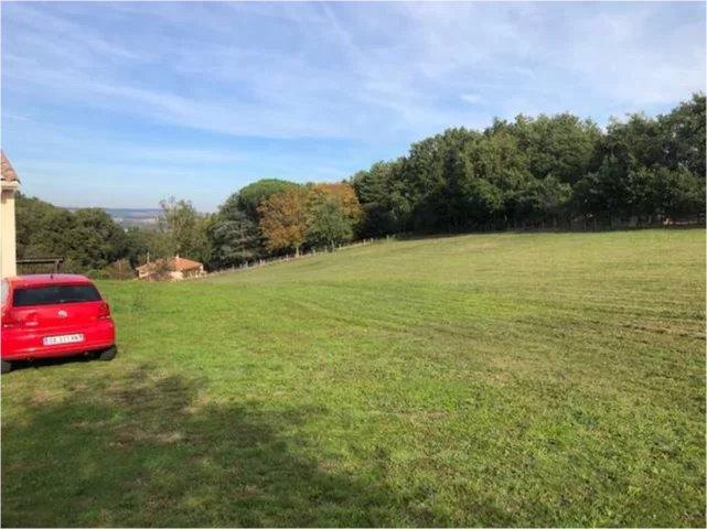Terrain constructible - 1 446 m²