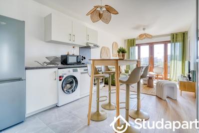 Chambre - 10 m² - 1 pièce