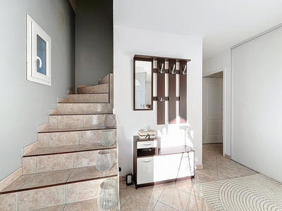 Maison - 144 m² - 5 pièces