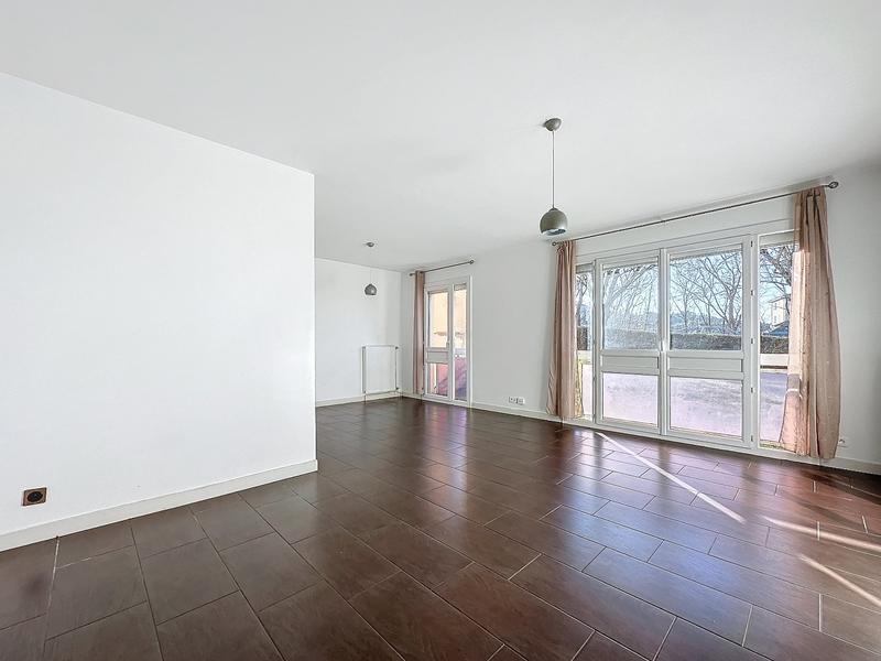 Appartement - 98 m² - 4 pièces