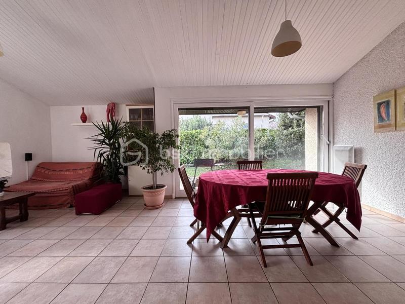 Maison traditionnelle - 130 m² - 6 pièces