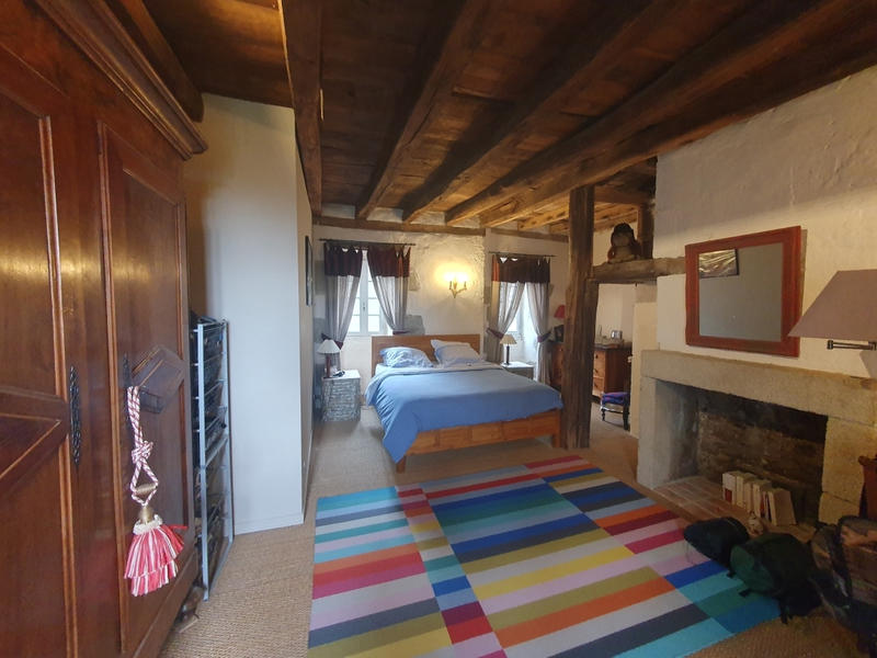 Propriété - 237 m² - 7 pièces