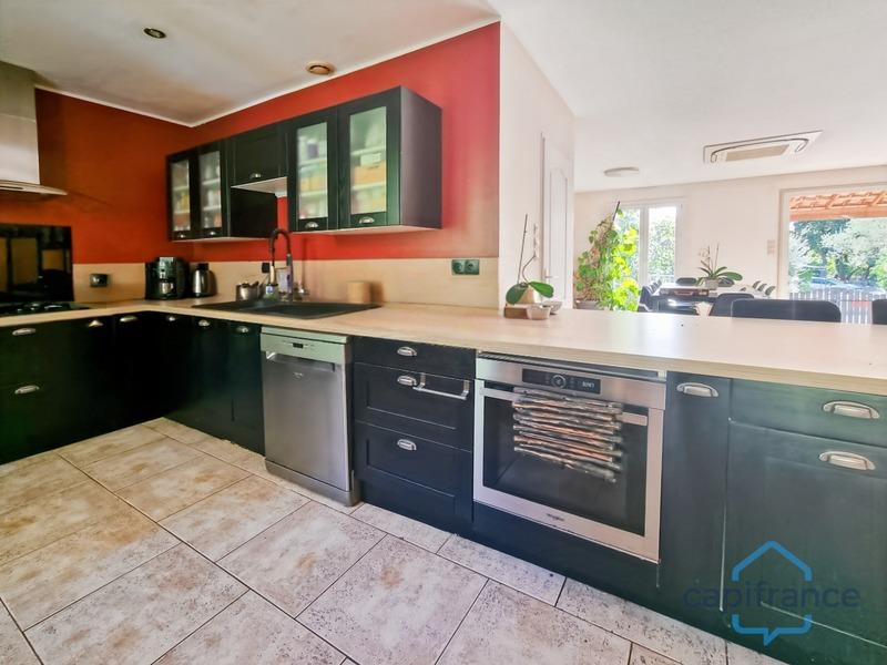 Maison - 140 m² - 4 pièces