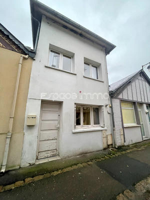 Maison - 64 m² - 3 pièces