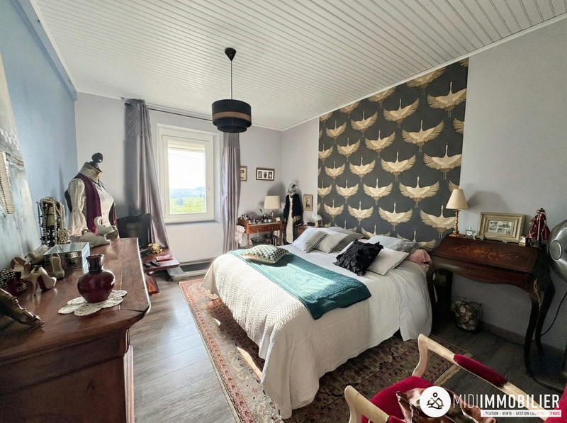 Maison - 190 m² - 6 pièces