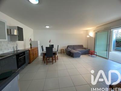 Appartement - 67 m² - 3 pièces