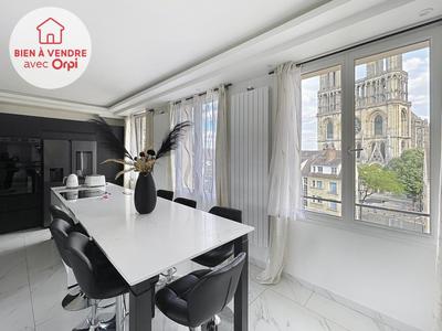 Appartement - 136 m² - 5 pièces