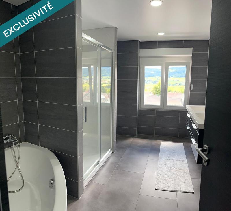 Appartement - 135 m² - 5 pièces