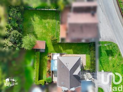 Maison - 242 m² - 7 pièces