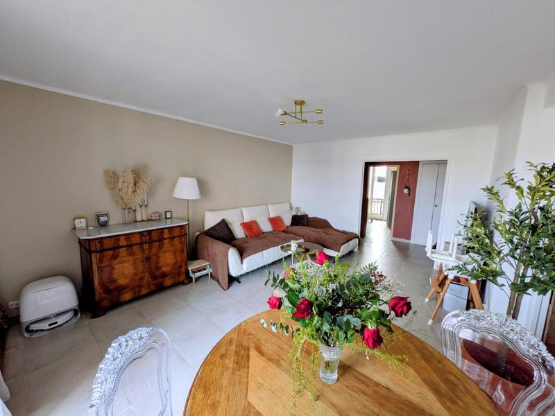 Appartement - 75 m² - 4 pièces