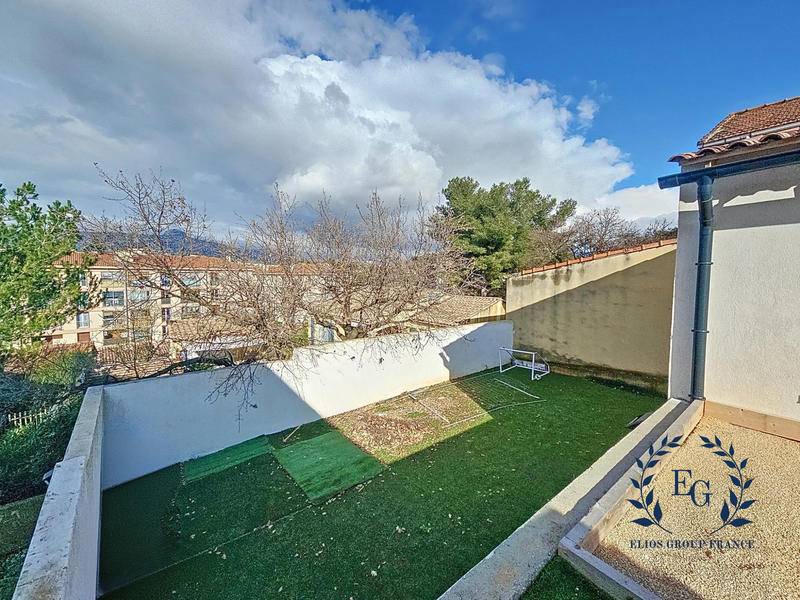 Maison - 103 m² - 4 pièces