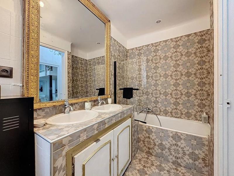 Loft - 108 m² - 4 pièces