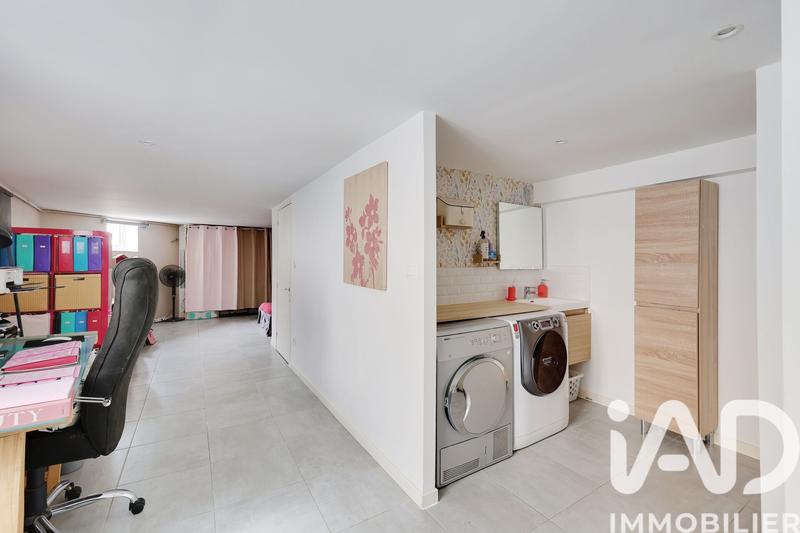 Loft - 148 m² - 5 pièces