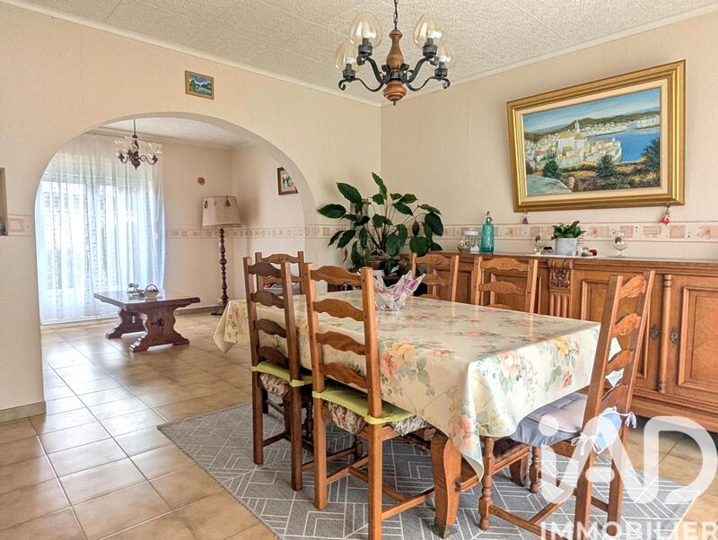 Maison - 103 m² - 5 pièces