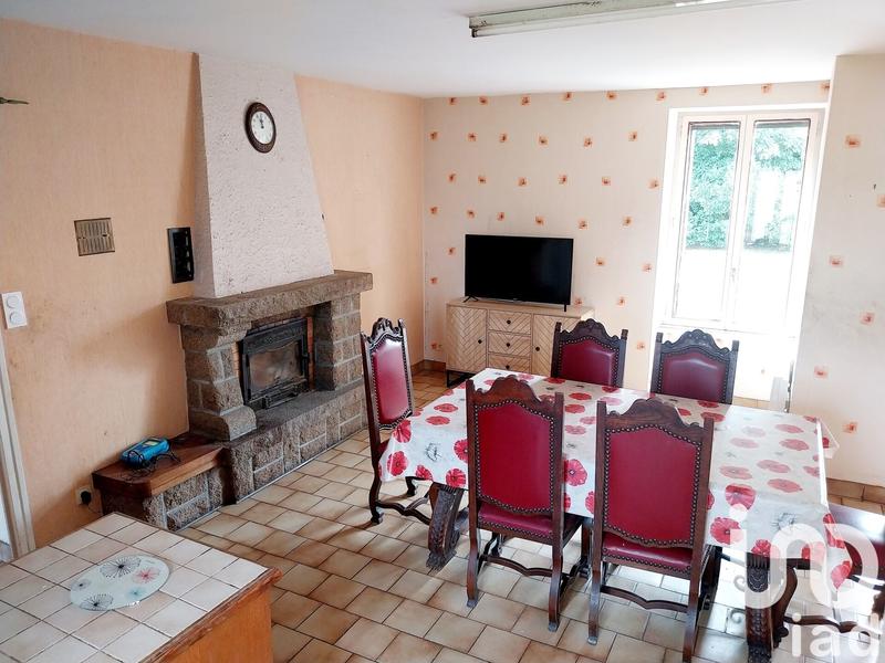Maison - 95 m² - 5 pièces