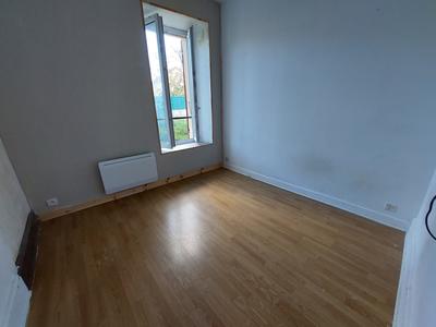 Maison traditionnelle - 105 m² - 6 pièces