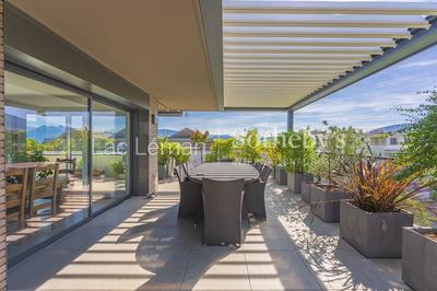 Appartement - 90 m² - 4 pièces