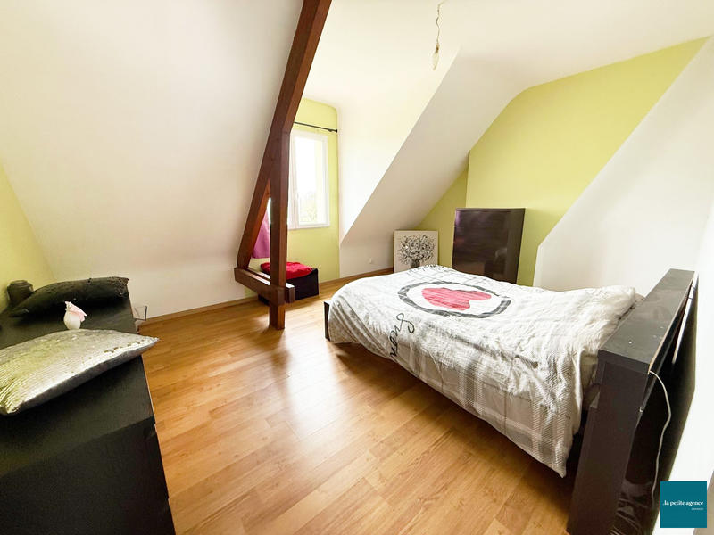 Maison - 170 m² - 7 pièces