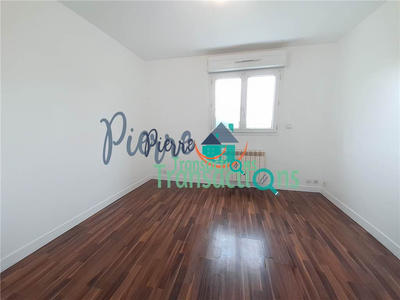 Maison - 82 m² - 4 pièces