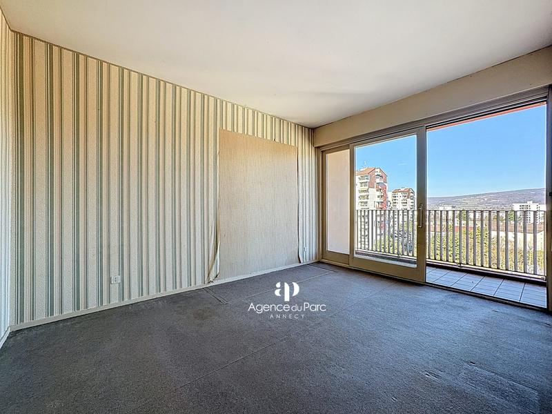 Appartement - 141 m² - 6 pièces