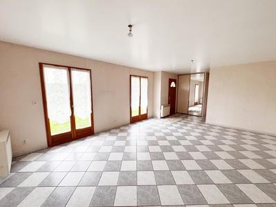 Maison - 88 m² - 4 pièces