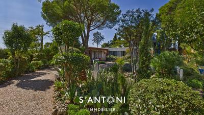 Maison de domaine - 364 m² - 10 pièces