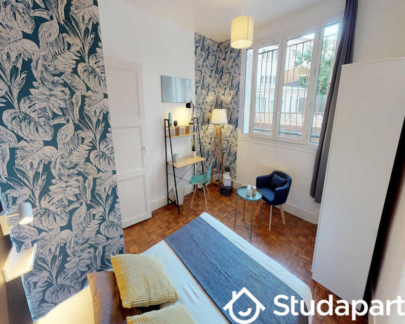 Chambre - 80 m² - 1 pièce