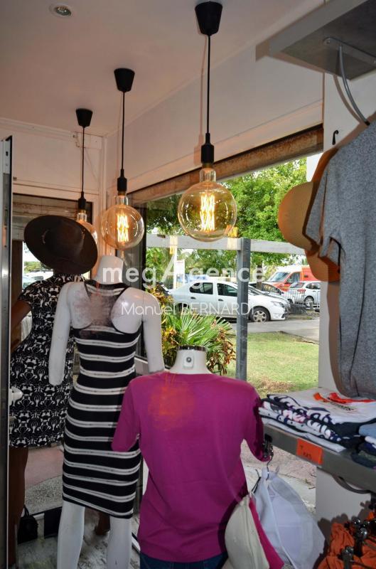 Fonds de commerce - 28 m²