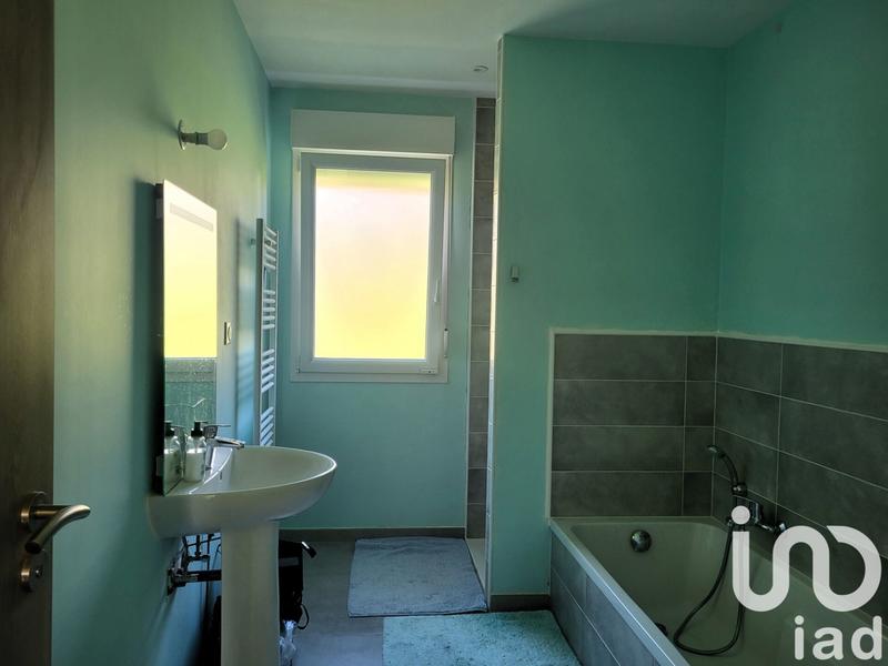 Maison - 99 m² - 4 pièces