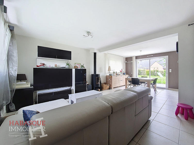 Maison - 105 m² - 5 pièces