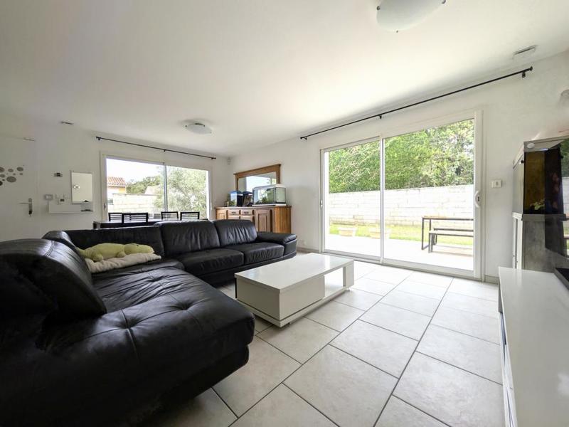 Maison - 112 m² - 4 pièces