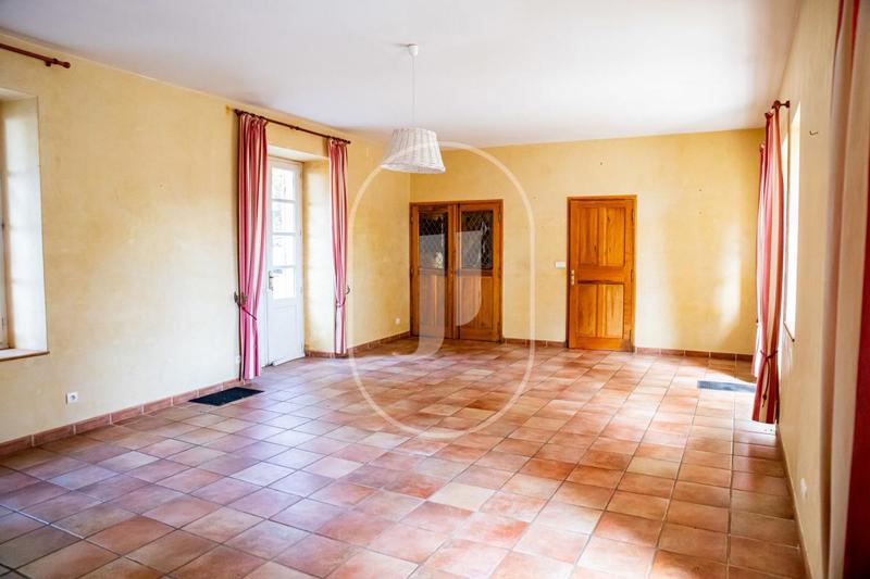 Maison de maîtres - 290 m² - 11 pièces