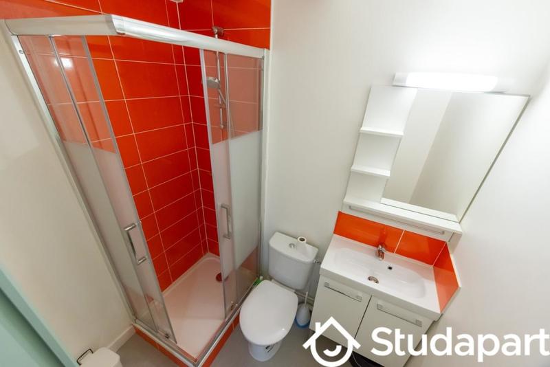 Appartement - 15 m² - 1 pièce