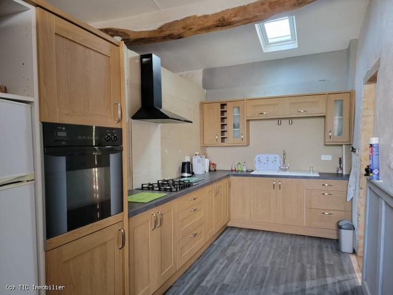 Maison ancienne - 141 m² - 6 pièces