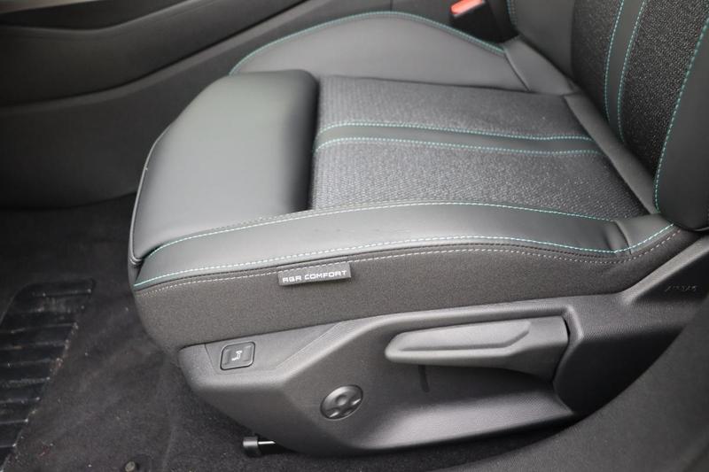 Peugeot 308 Sw III (2) 1.2 Hybrid 145 Allure E-Dcs6