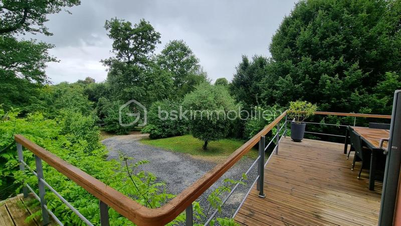 Maison d'architecte - 142 m² - 5 pièces