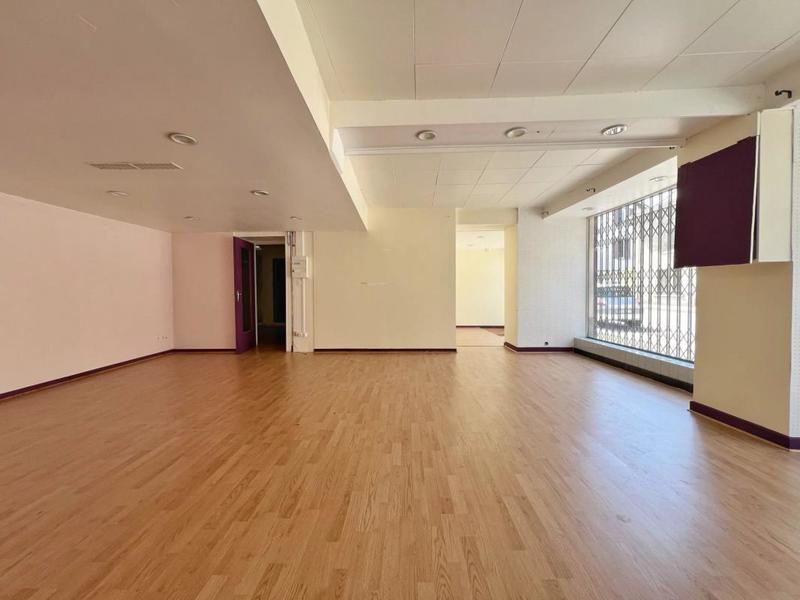 Bureau - 70 m² - 2 pièces