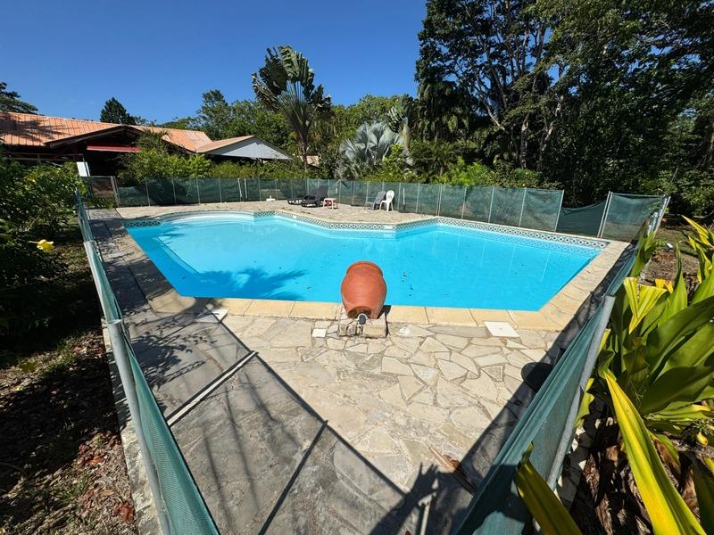 Fonds de commerce - 4 550 m²