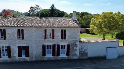 Maison - 153 m² - 5 pièces