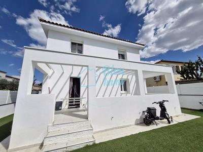 Maison - 110 m² - 4 pièces