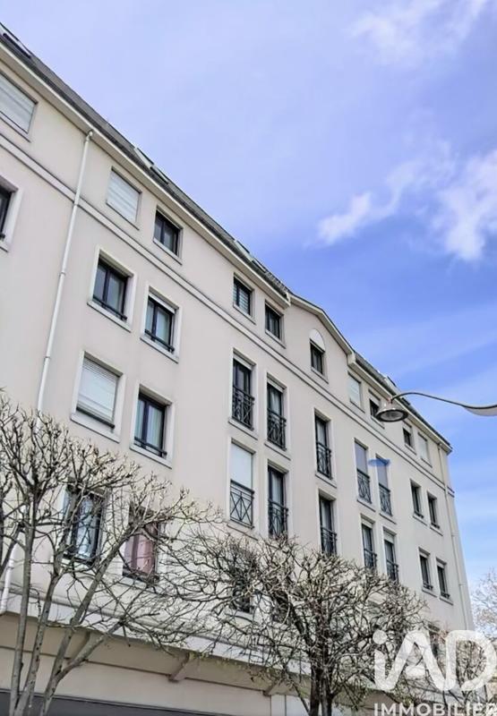 Appartement - 93 m² - 5 pièces