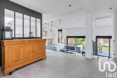 Maison - 147 m² - 5 pièces