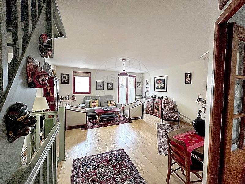 Maison - 136 m² - 5 pièces