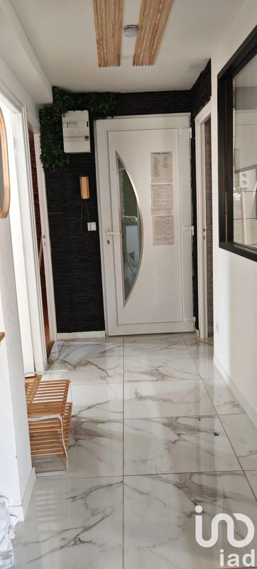 Appartement - 79 m² - 3 pièces