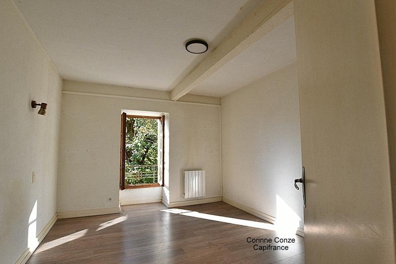 Maison en pierre - 104 m² - 4 pièces