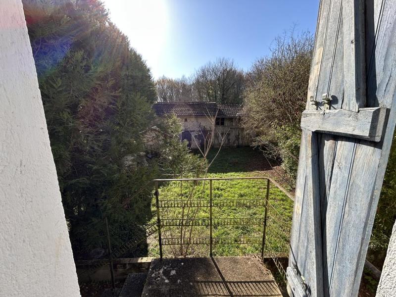 Maison - 80 m² - 5 pièces