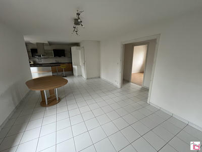 Appartement - 84 m² - 4 pièces